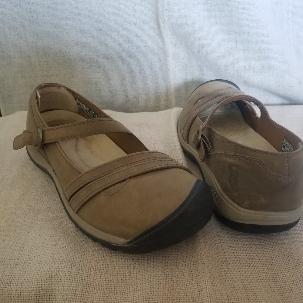 Keen Mary Janes - Picture 3 of 5